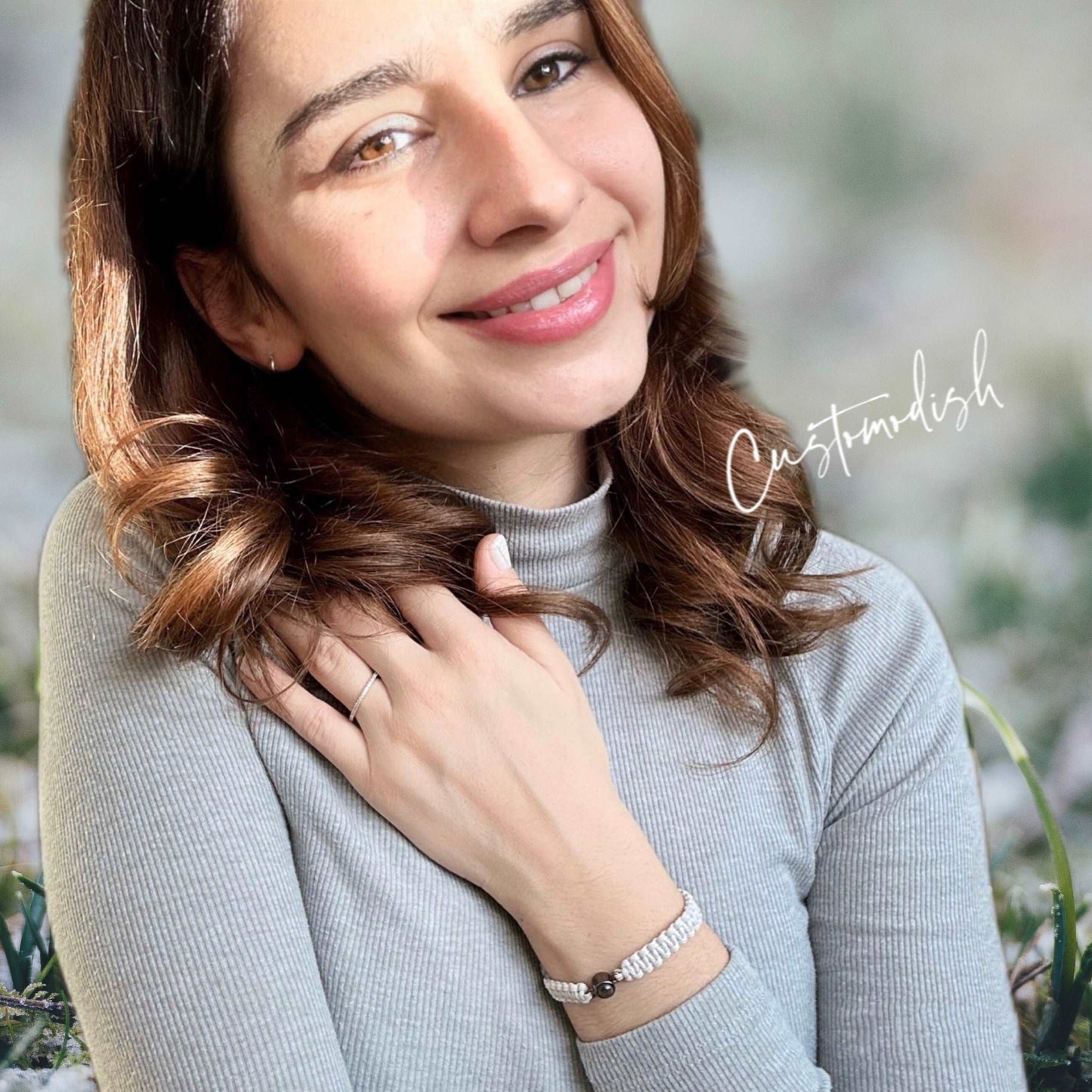 The circle photo projection necklace with grey rope is perfect for men and women.