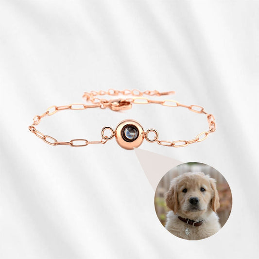 Bracelet with picture inside link chain