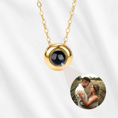 circle projection necklace gold