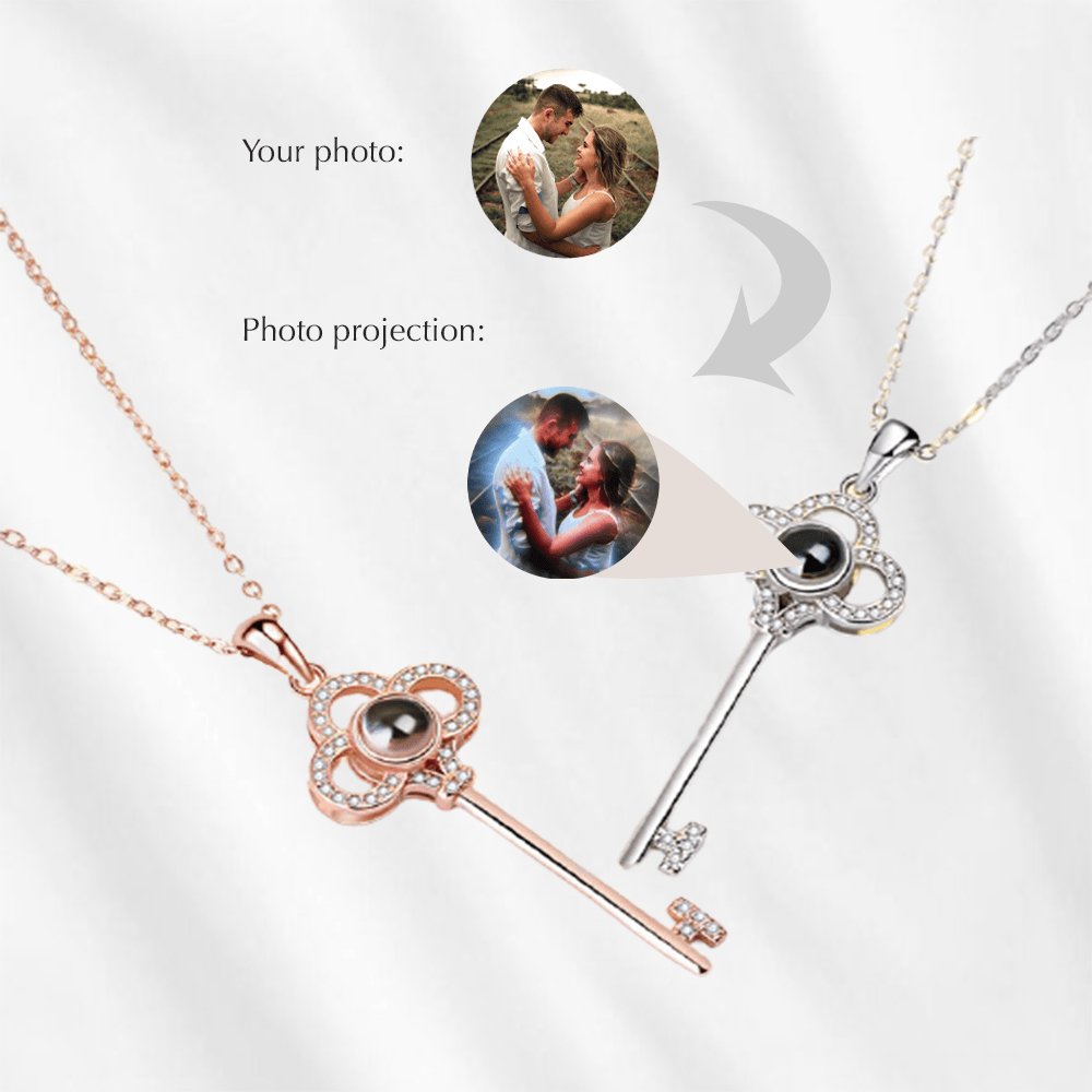 The key projecting necklace comes in two different colors, silver and rose gold. 