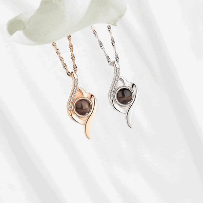 Leaf necklace with picture inside in 925 sterling silver