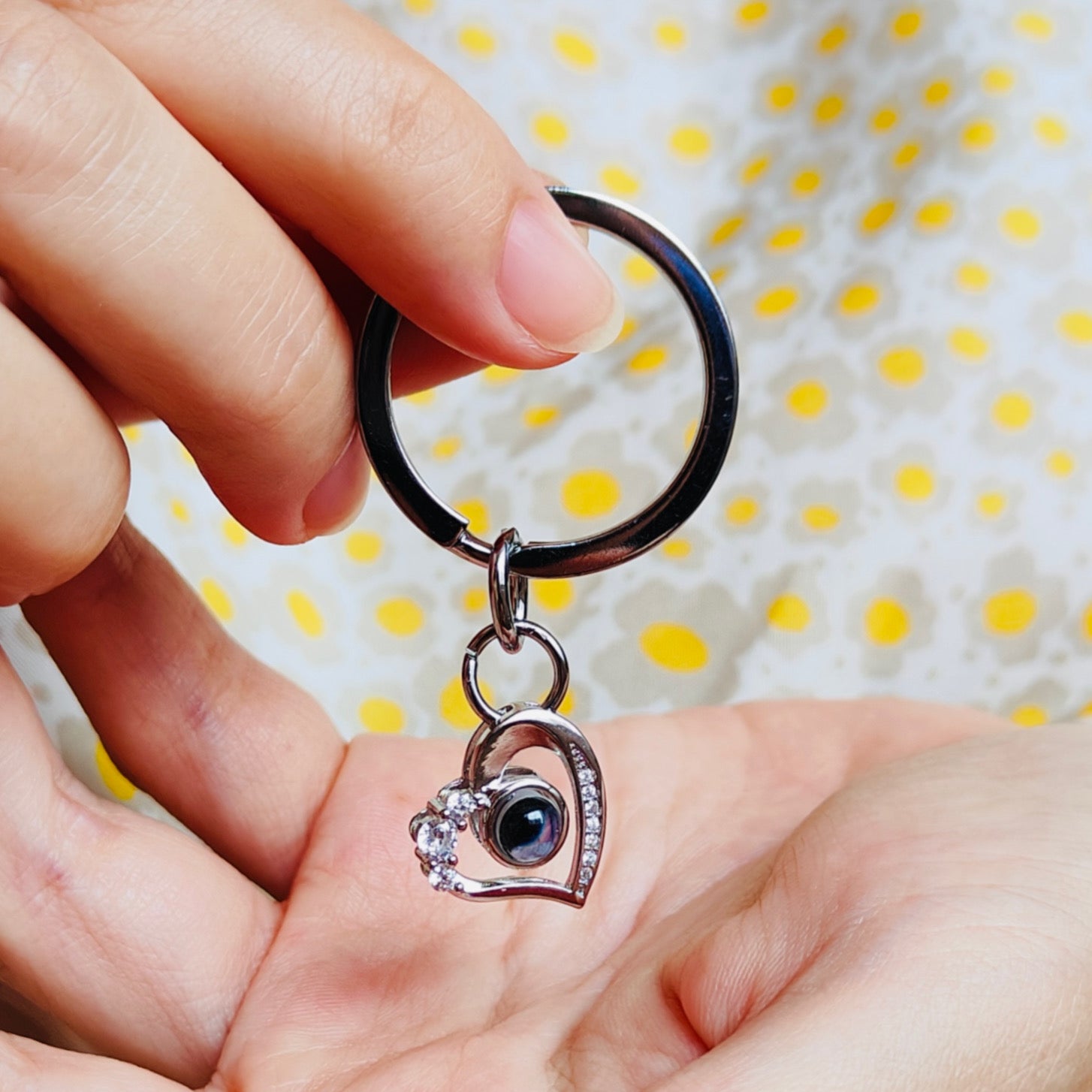 photo projection keychain