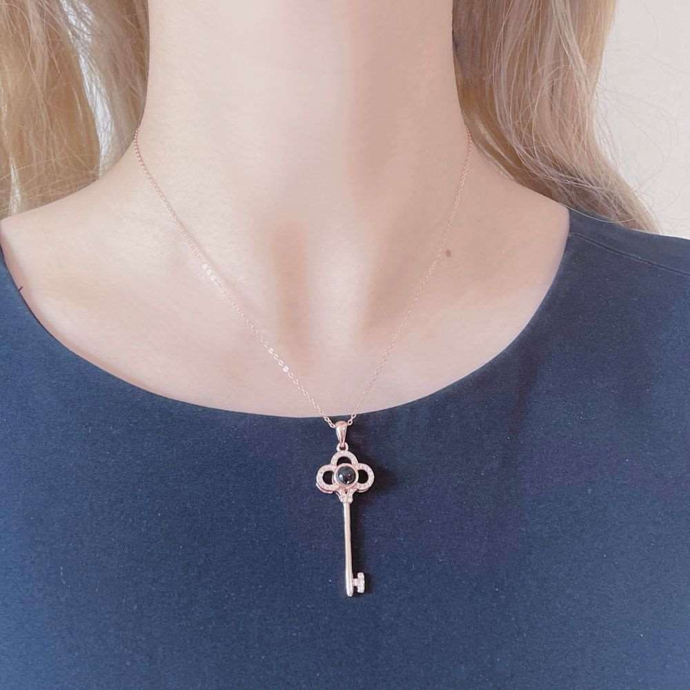 necklace with picture inside key pendant