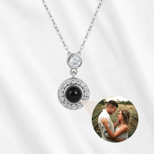 projection photo necklace