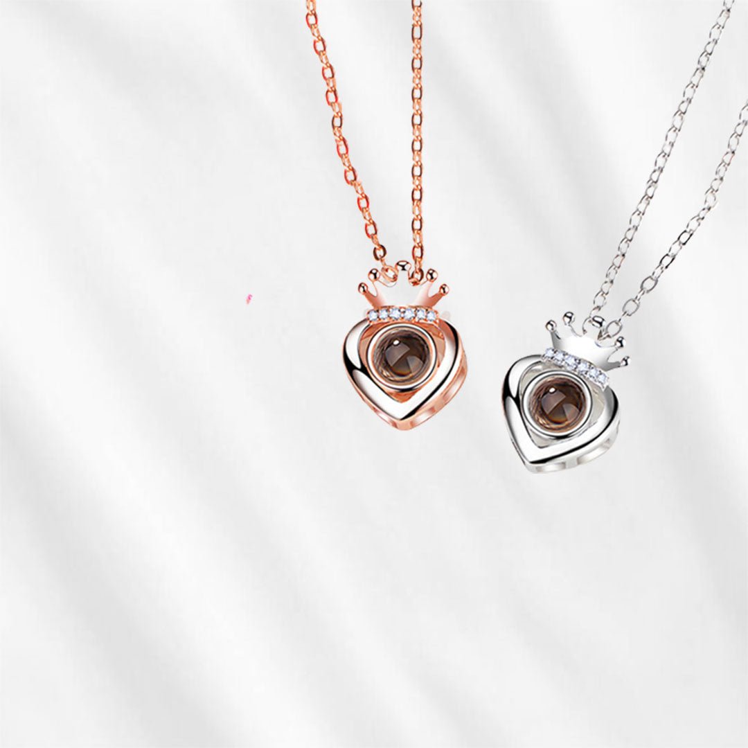 This TikTok necklace with picture inside is a projection necklace that can project the interior picture onto a nearby wall.