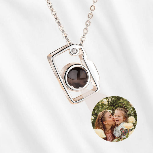 Projection necklace camera