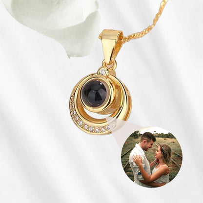 Close-up of the Circle Necklace with Picture Inside