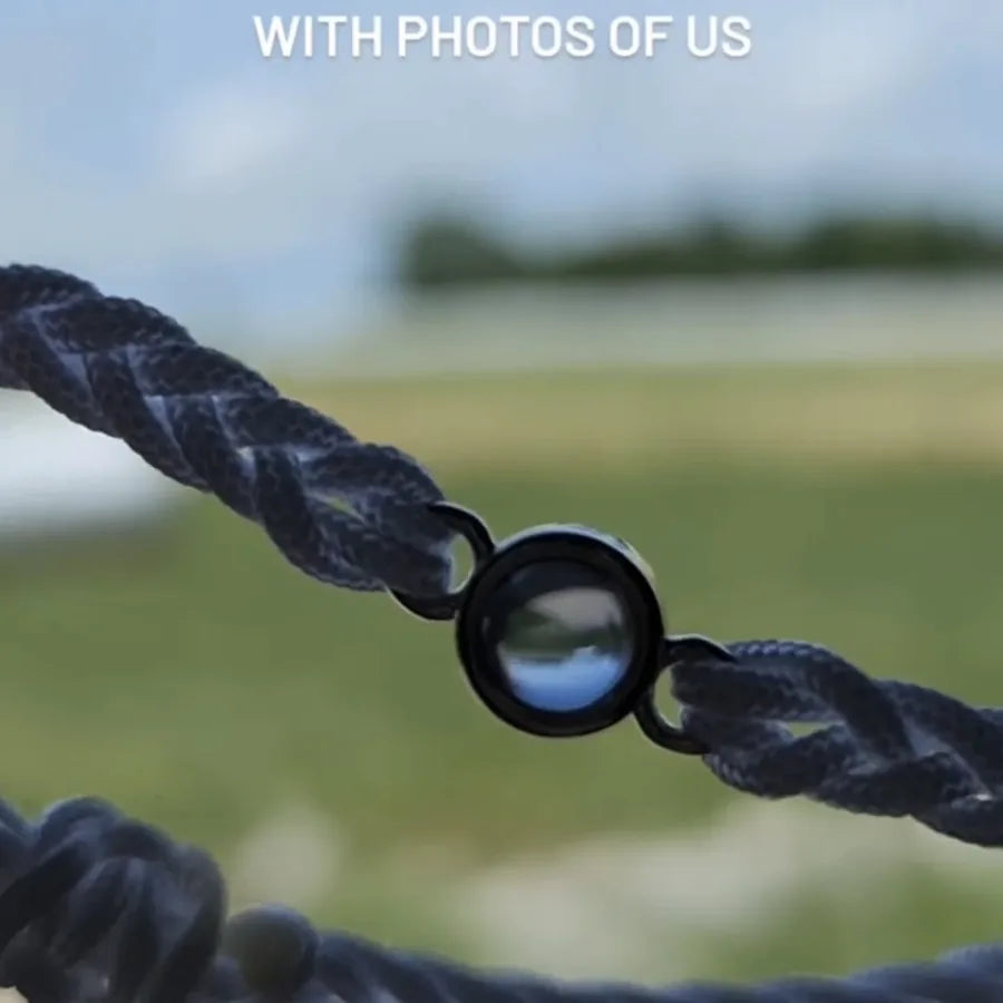 Pet projection bracelet photo selection review